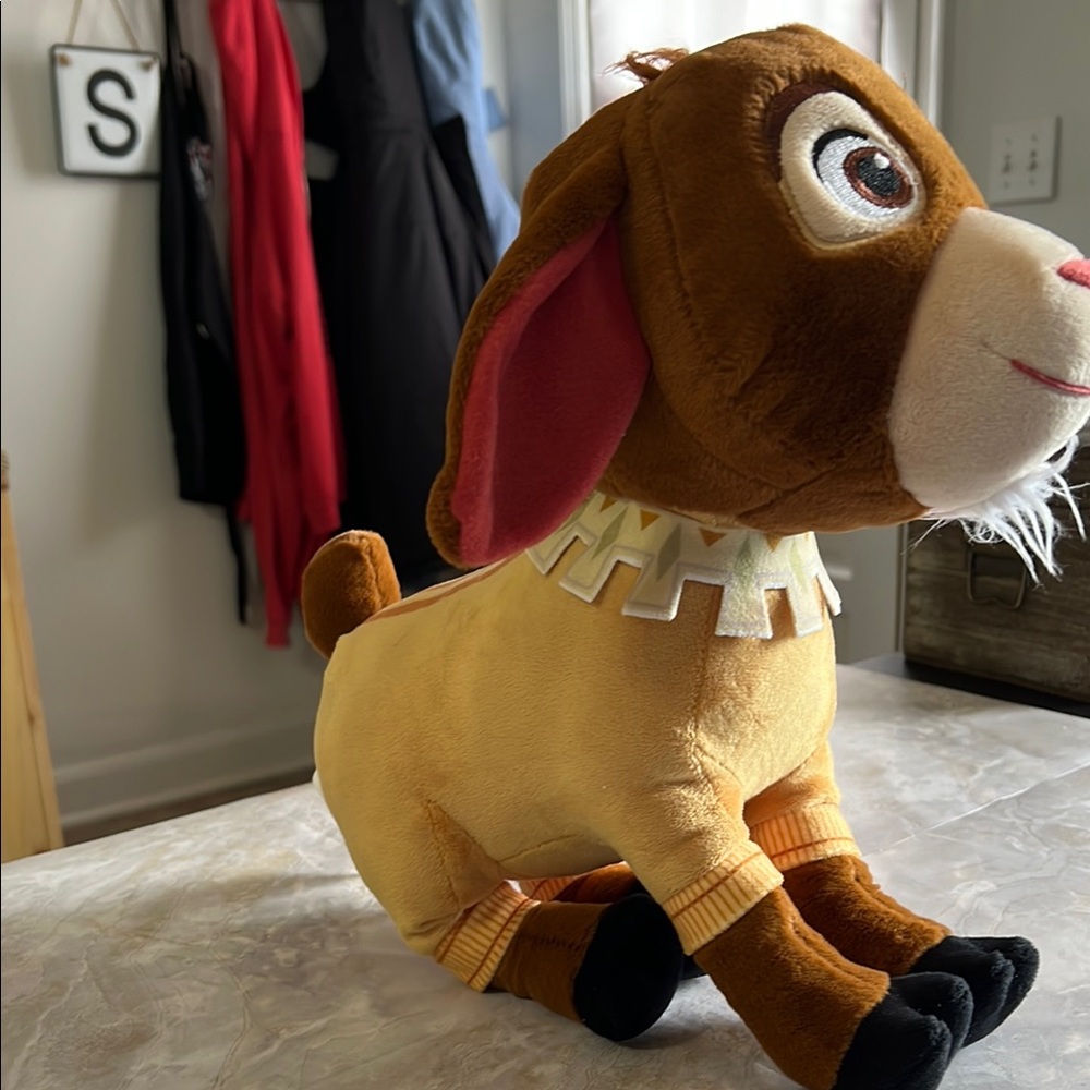 Disney's Wish Valentino Kids’ Plush Cuddle & Decorative Pillow Buddy - Picture 4 of 5